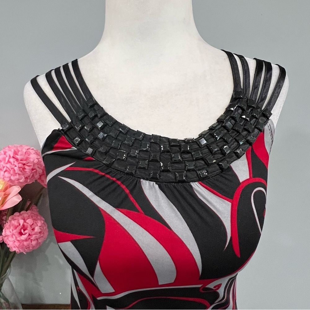 Sleeveless Top - Picture 4 of 16